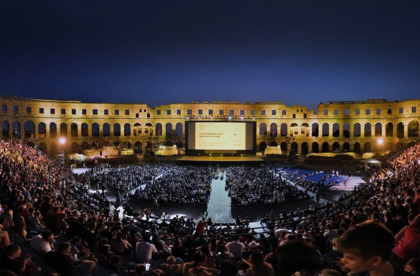 Javni poziv za pružanje ugostiteljske usluge tijekom 72. Pulskog filmskog festivala
